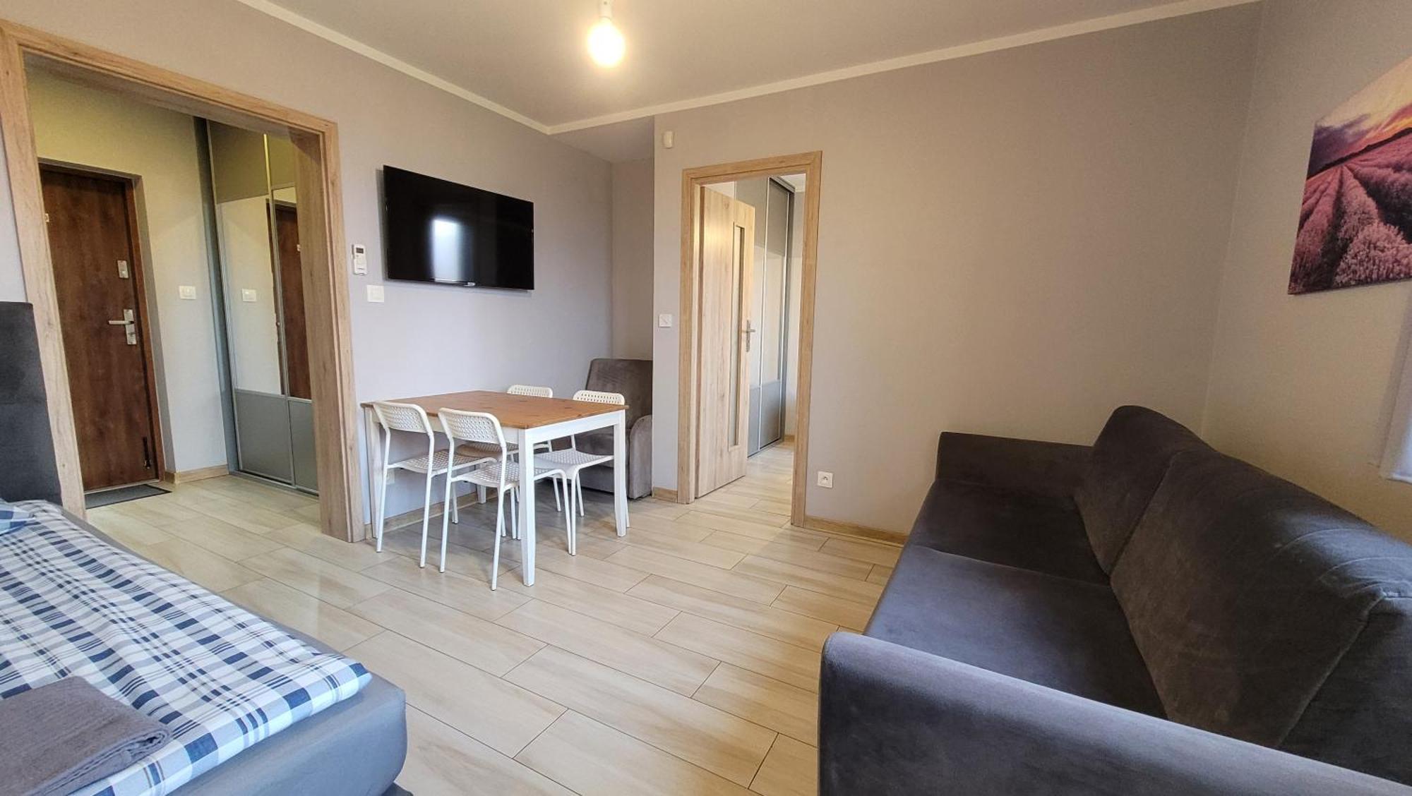 Wrzosowe Wzgorze Apartamenty Chęciny 外观 照片